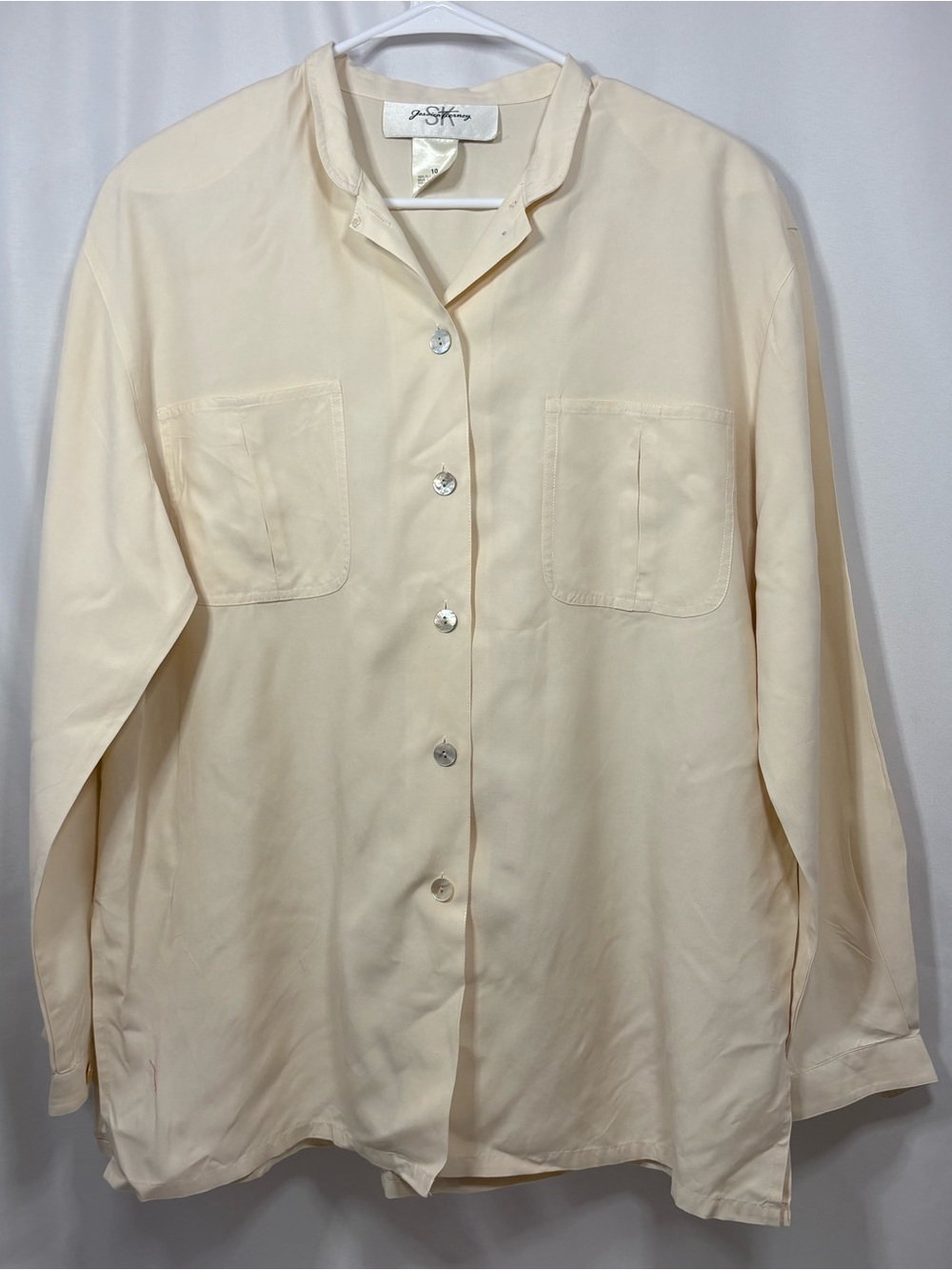 Vintage SK Jessica Tierney Cream Button-Up Shirt 100% Silk with Pockets Size 10